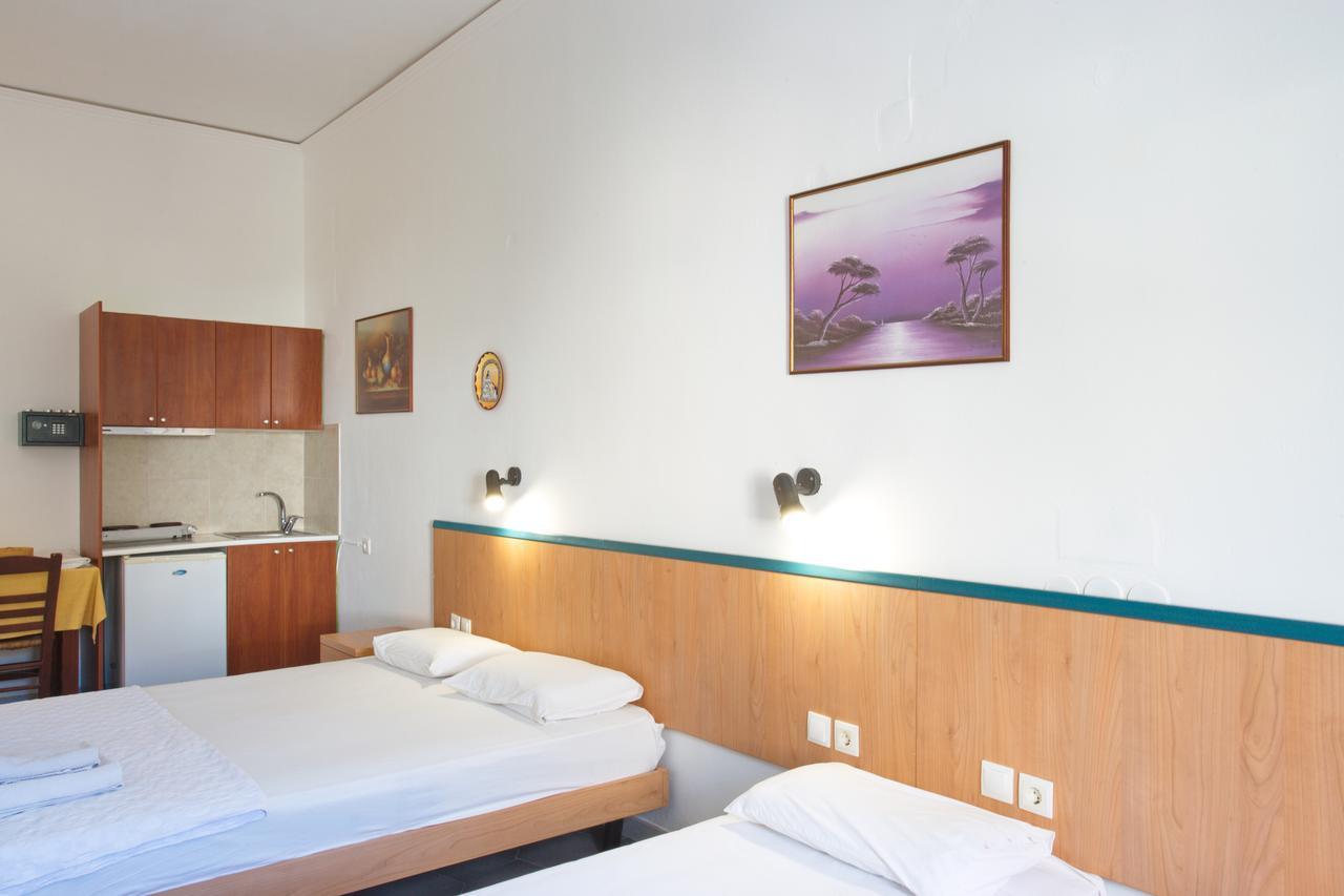 Sun -Rise Apartment Perissa  Bagian luar foto